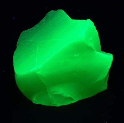 Fluorescent Opal from Ogdensberg, New Jersey